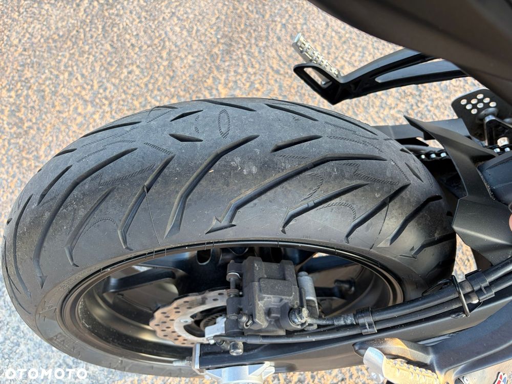 Yamaha MT - 7