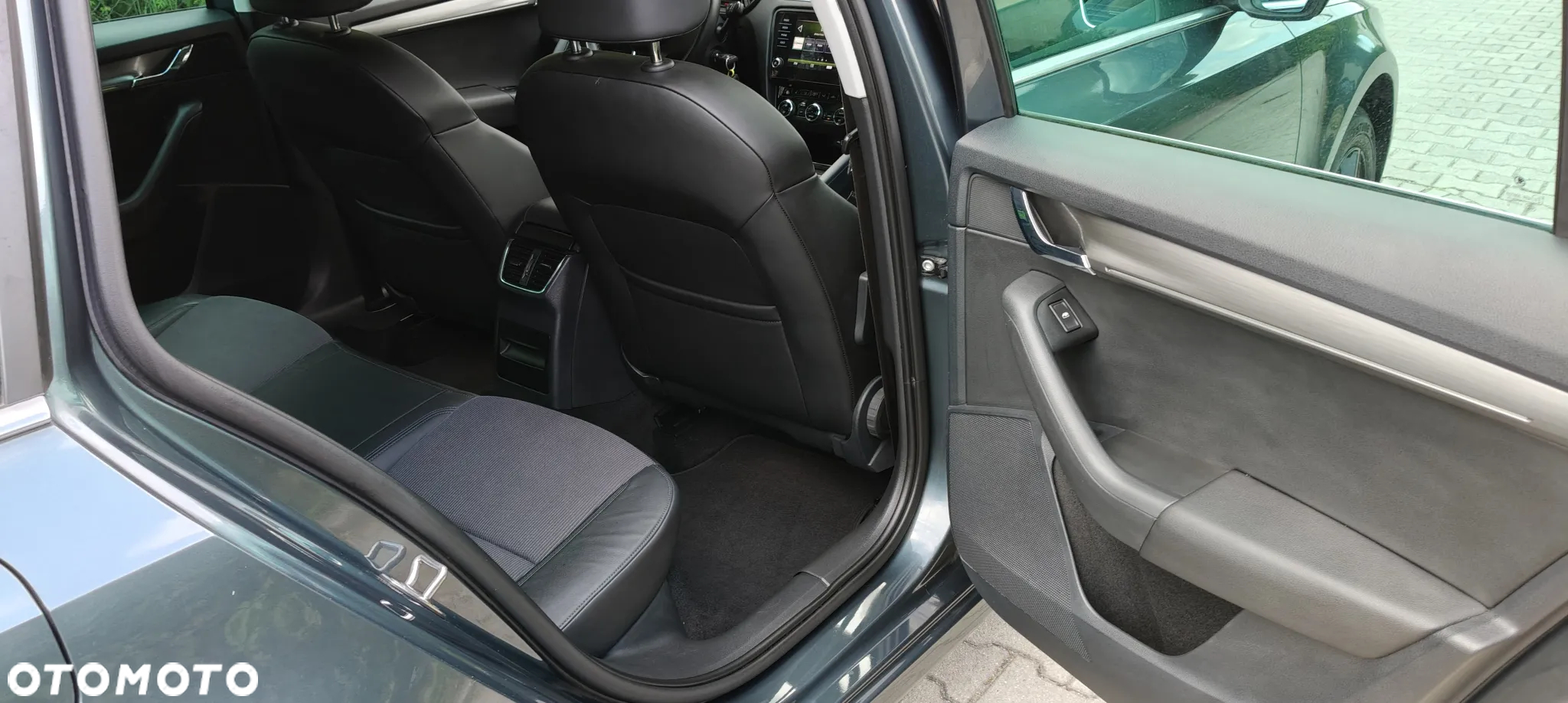 Skoda Octavia 1.5 TSI Ambition - 19