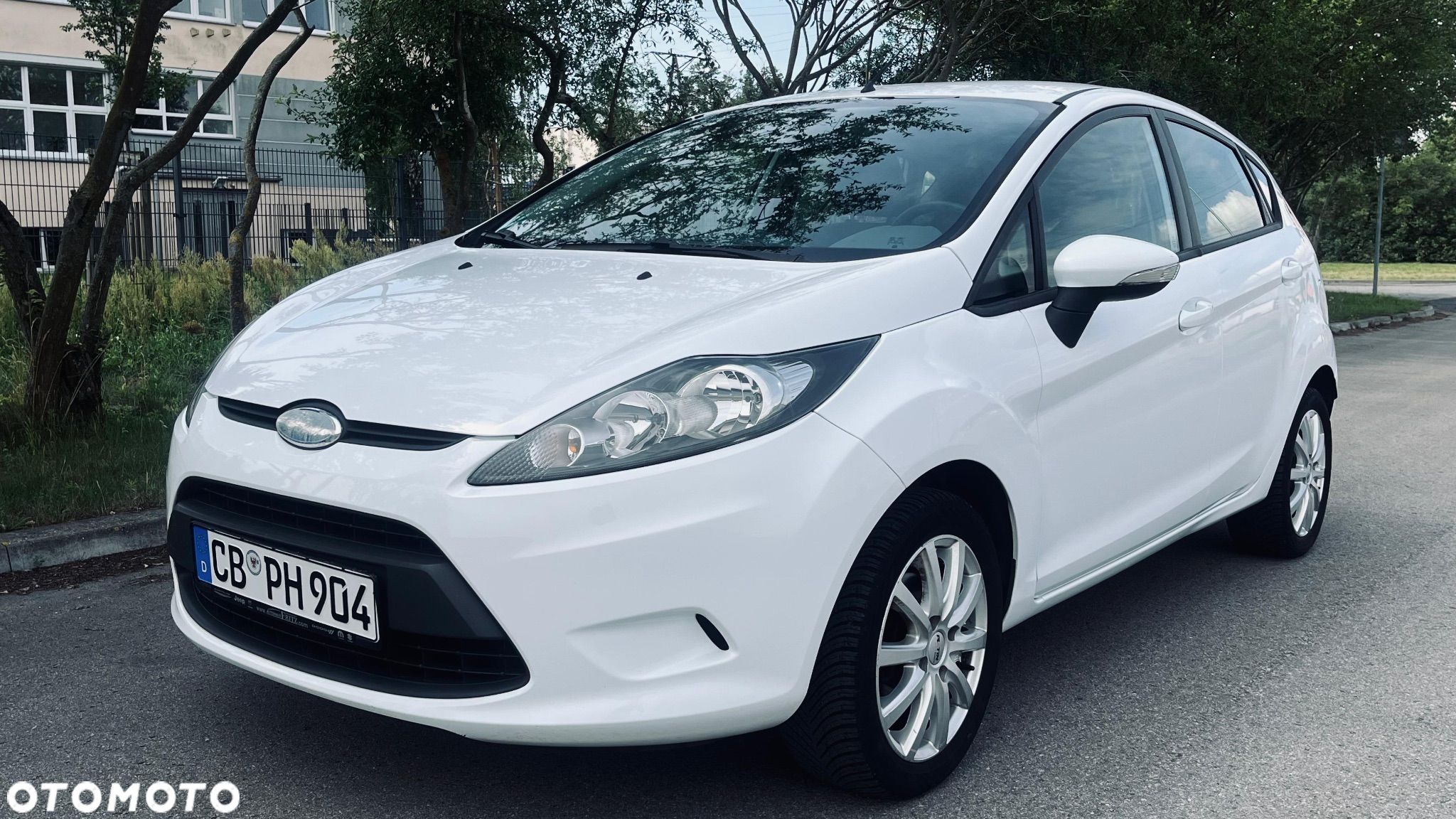 Ford Fiesta 1.25 Ambiente - 1
