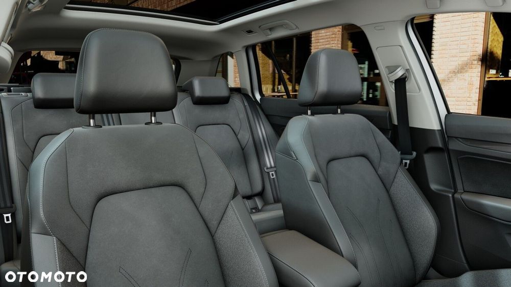 Volkswagen Golf Variant - 10