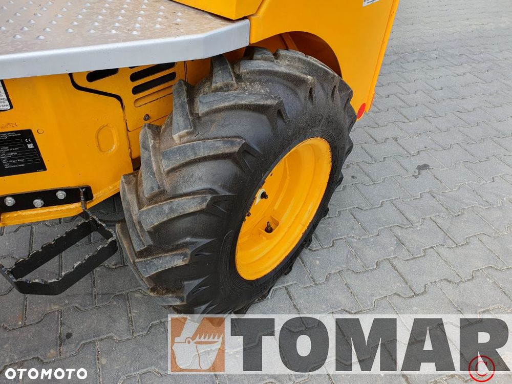 JCB 1T 2019r - 10