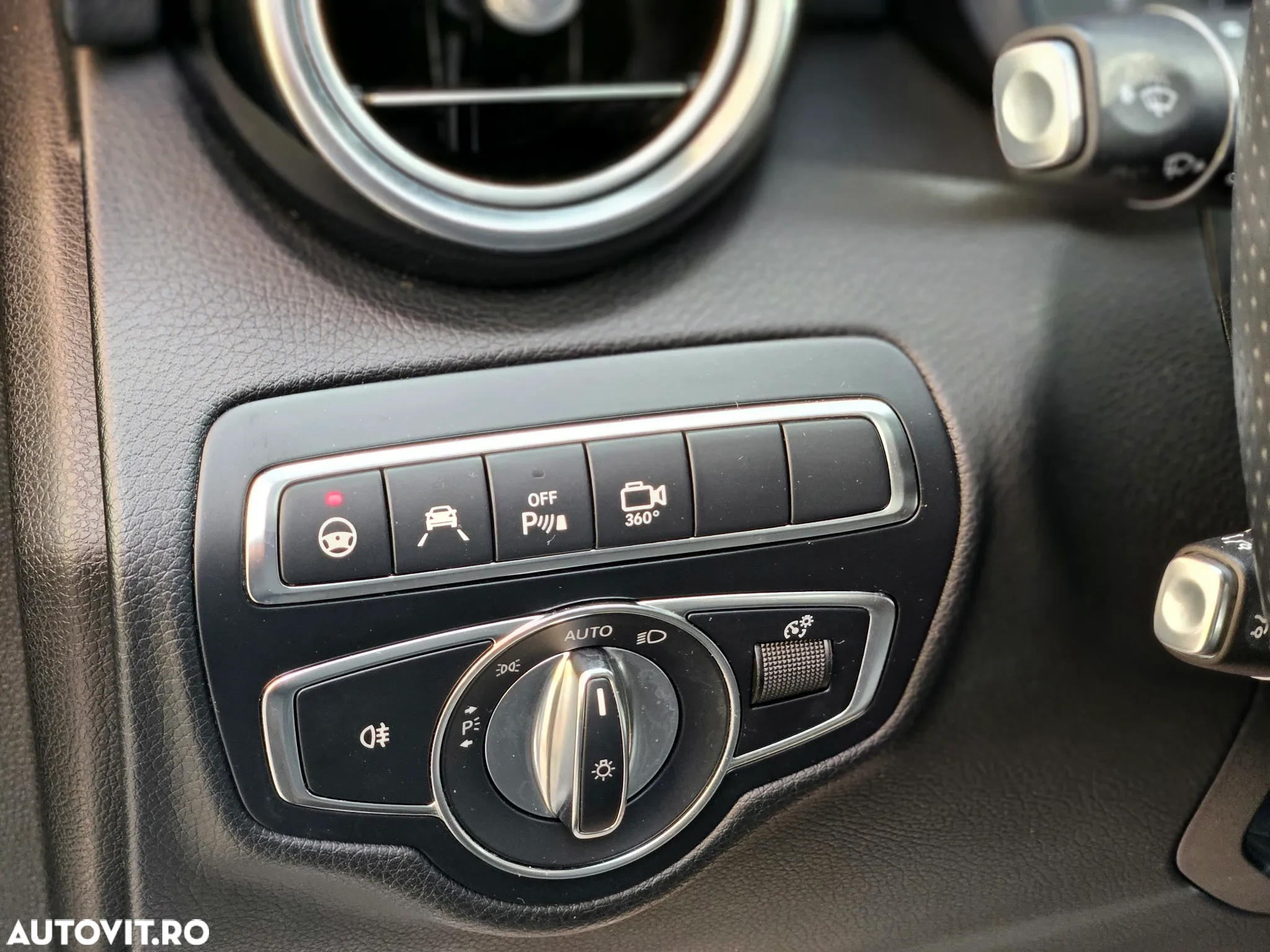 Mercedes-Benz GLC Coupe 350 d 4Matic 9G-TRONIC AMG Line - 6