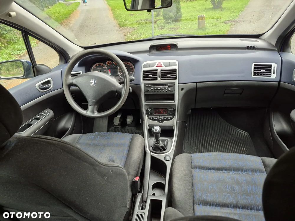 Peugeot 307 1.6 - 12