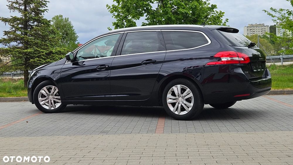 Peugeot 308 - 16