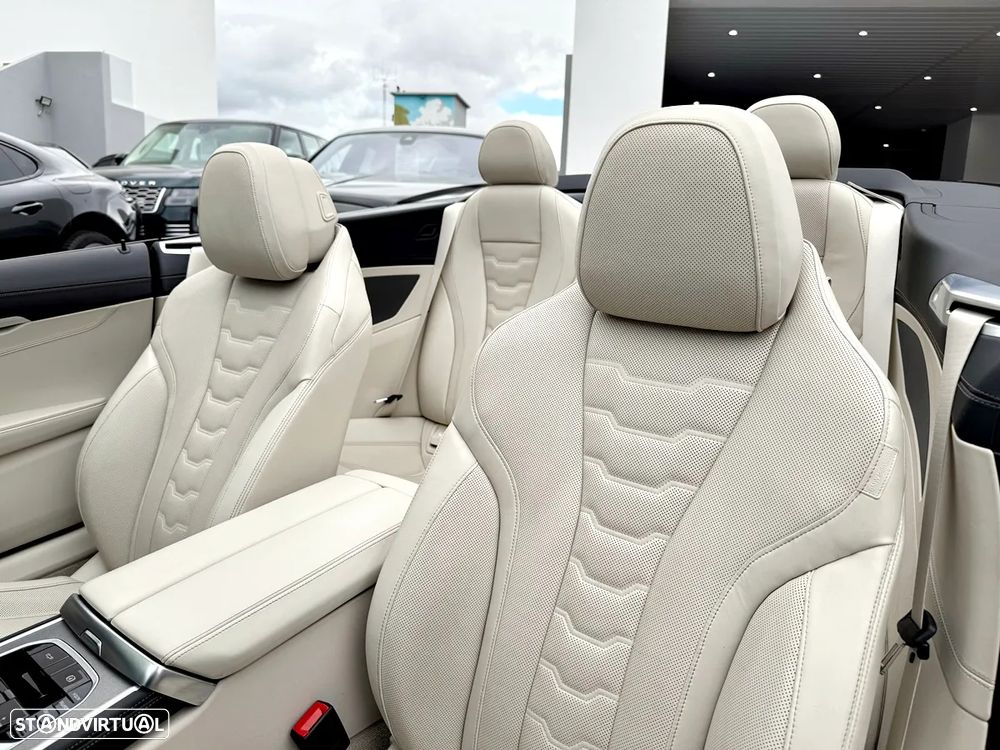 BMW 840 d xDrive Pack M - 27