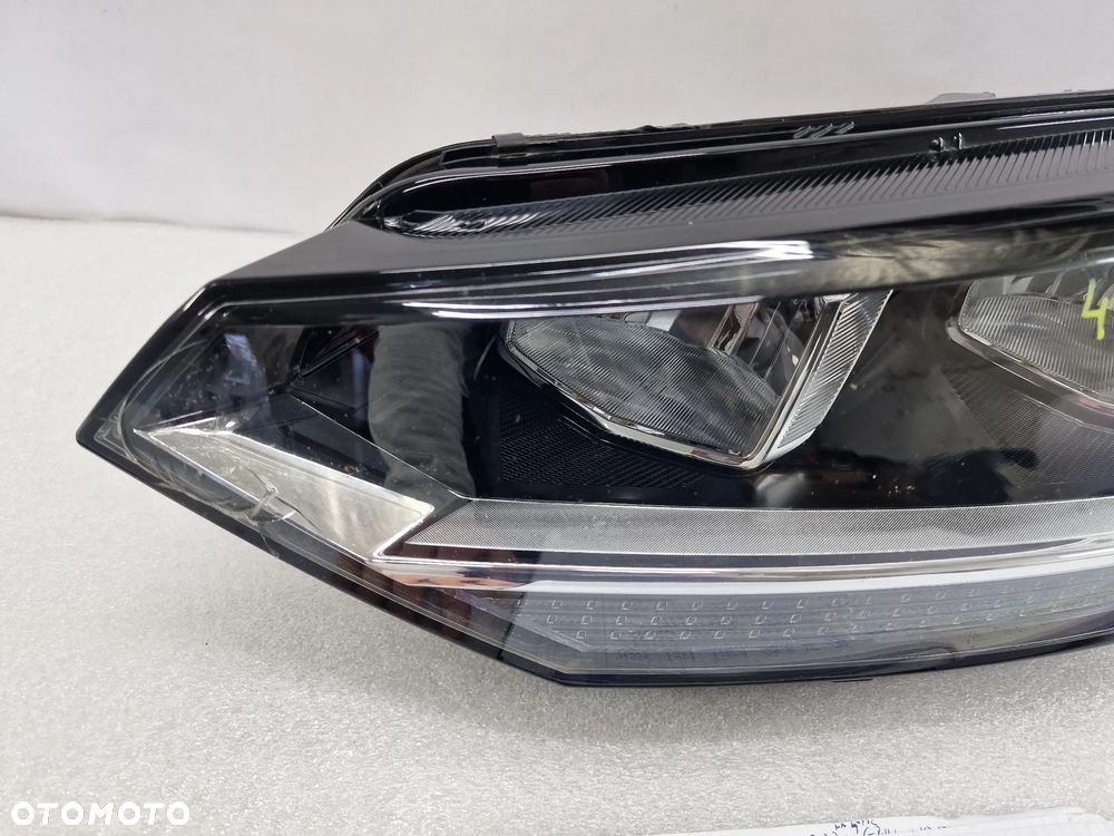 VW TOURAN 5TB 15- LEWA ZWYKŁA LAMPA PRZEDNIA PRZÓD , NR 5TB941005A , NR AUKCJI LA460 - 5