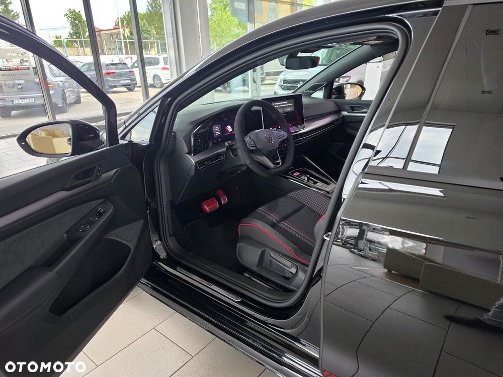 Volkswagen Golf 2.0 TSI GTI Edition 50 DSG - 15