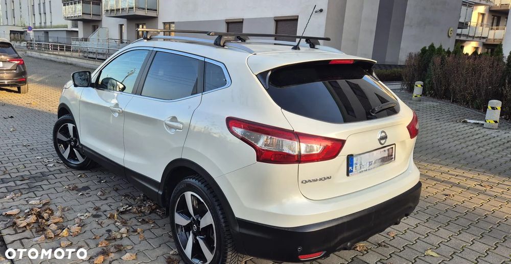 Nissan Qashqai 1.2 DIG-T N-Tec Xtronic EU6 - 6