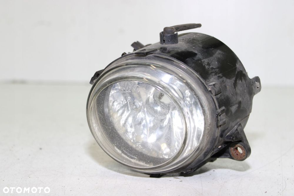 HALOGEN LEWY ORYGINAŁ Mercedes Actros MP4 - 1