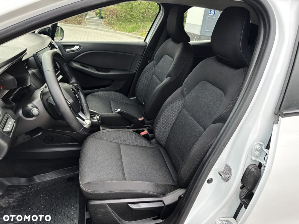 Renault Clio - 27