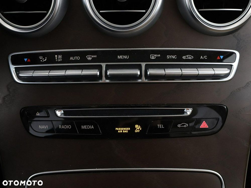 Mercedes-Benz GLC 220 d 4Matic 9G-TRONIC Exclusive - 28