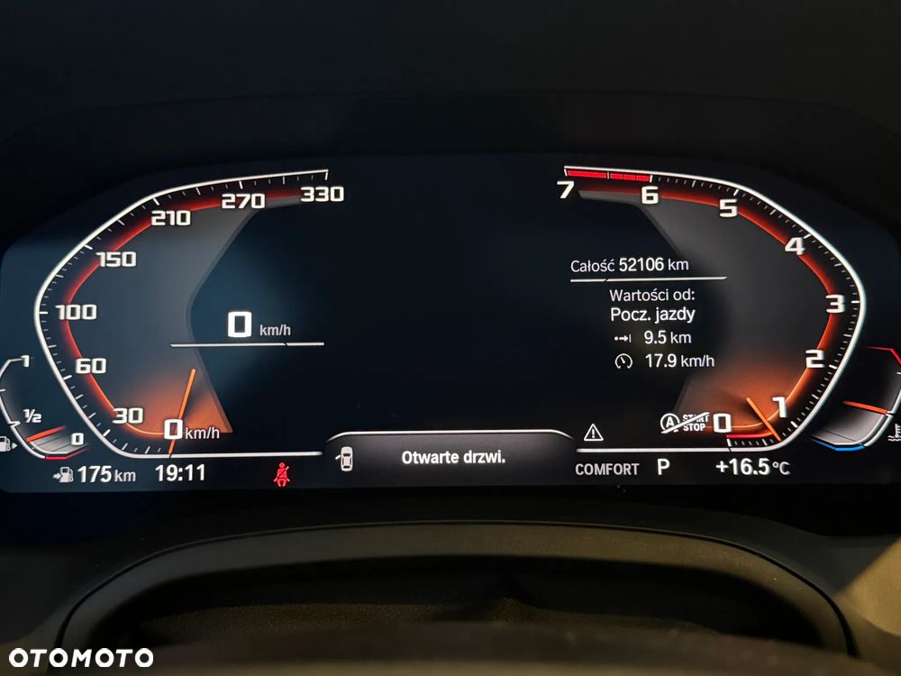 BMW Seria 3 330i Sport Line sport - 14
