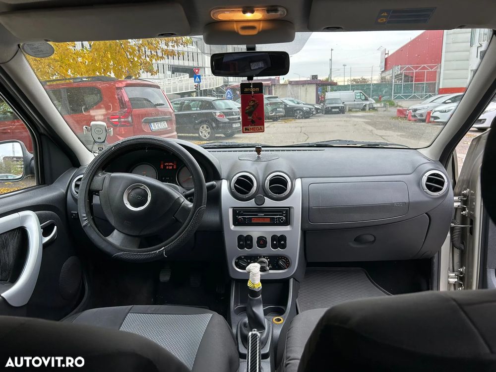 Dacia Logan 1.4 MPI Laureate - 7