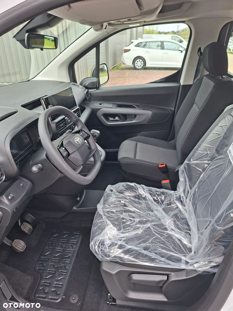 Toyota Proace City D-4D Long 2,4t Active (bryg.) - 13
