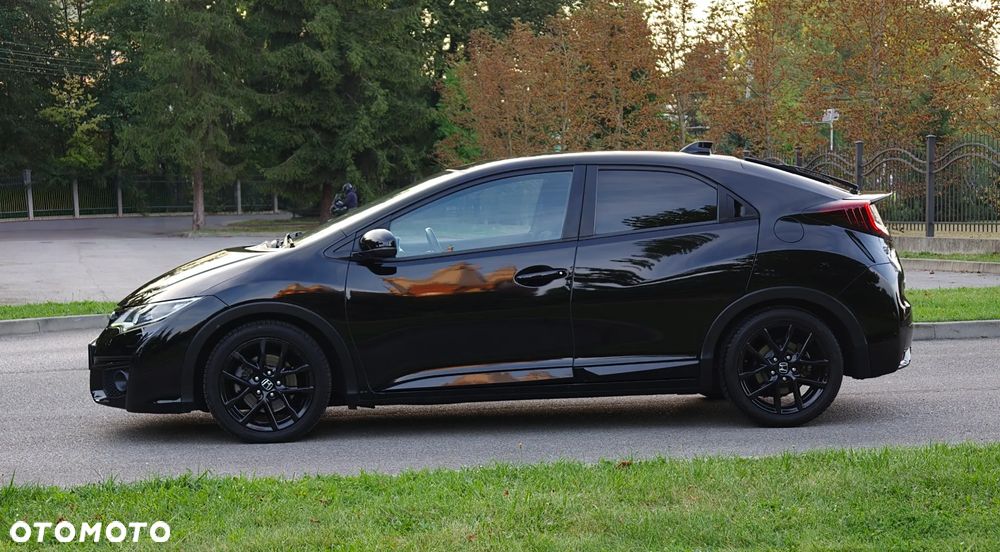 Honda Civic 1.8 i-VTEC Sport Black Edition - 9