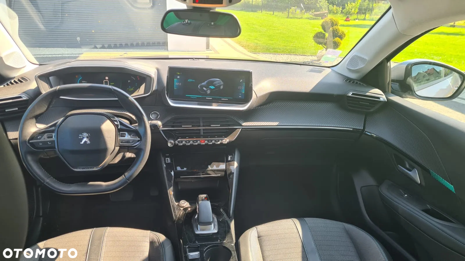 Peugeot 208 e-208 Allure - 7