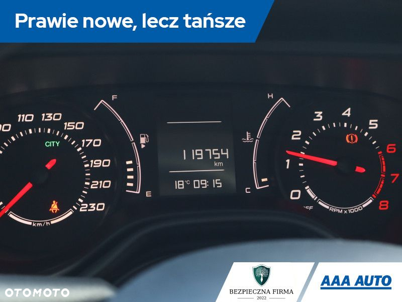 Fiat Tipo - 12