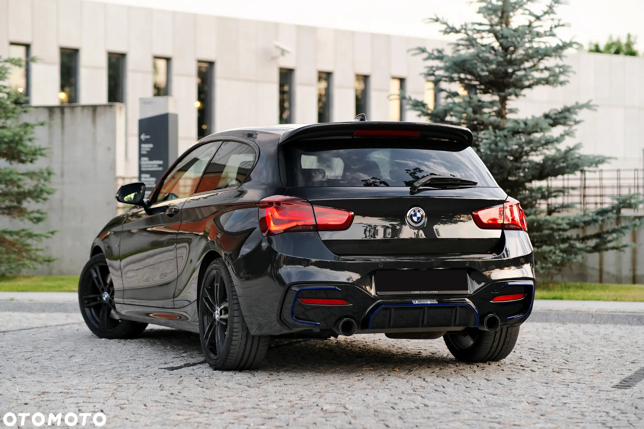 BMW 1M - 15