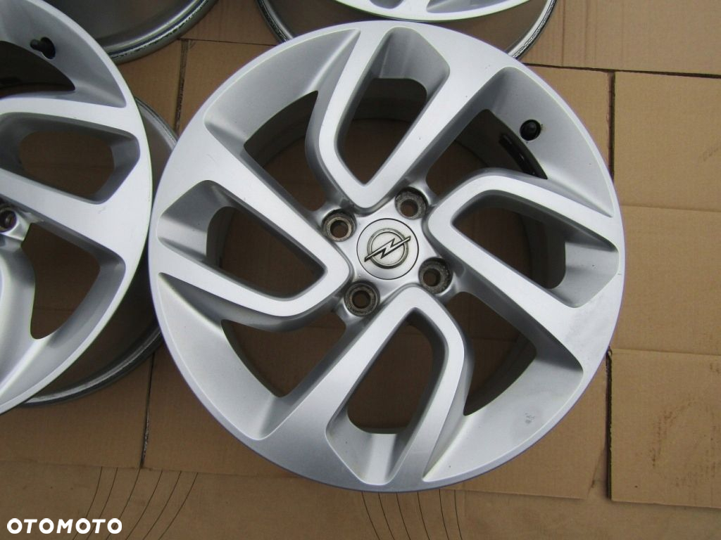 4x Felgi 16 Opel Crossland-X Crosland 206 207 208 2008 307 308 / Citroen C4 - 8
