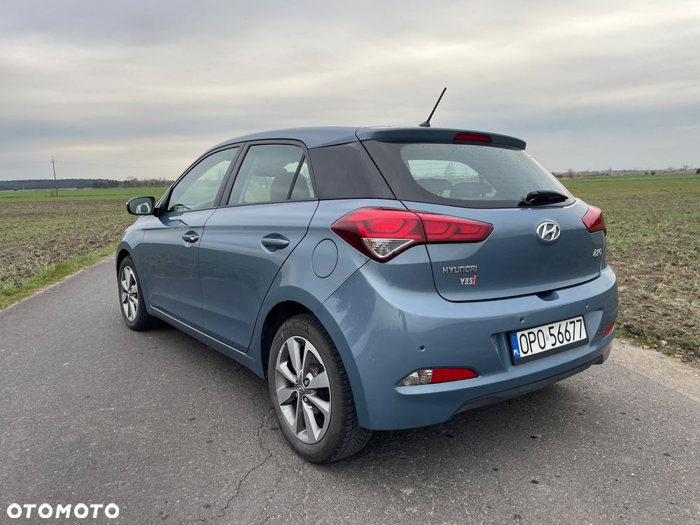 Hyundai i20 1.1 CRDi BlueDrive Elegant - 4