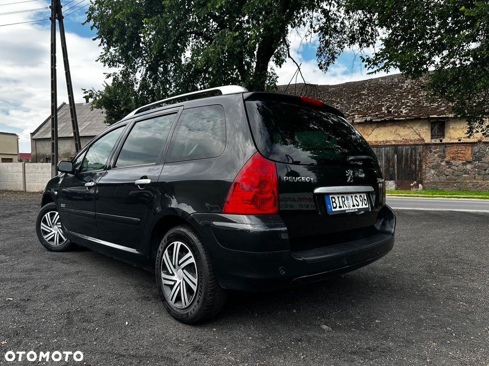 Peugeot 307 SW 110 OXYGO - 11