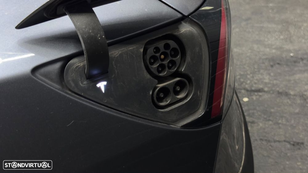 Tesla Model 3 Performance Dual Motor AWD - 16