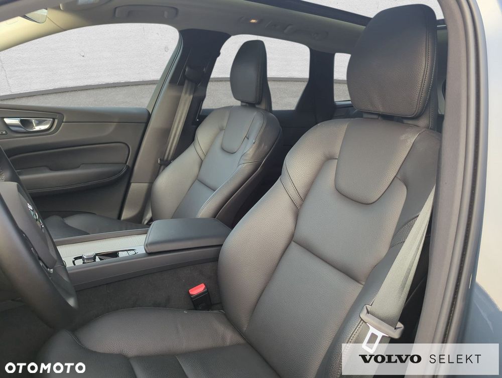 Volvo XC 60 - 21