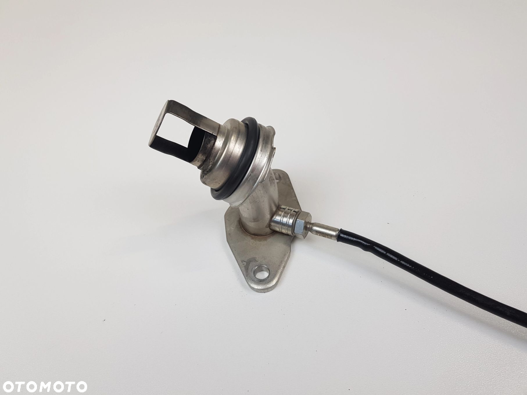 Czujnik temperatury spalin EGR BMW G20 G30 8507628 - 6