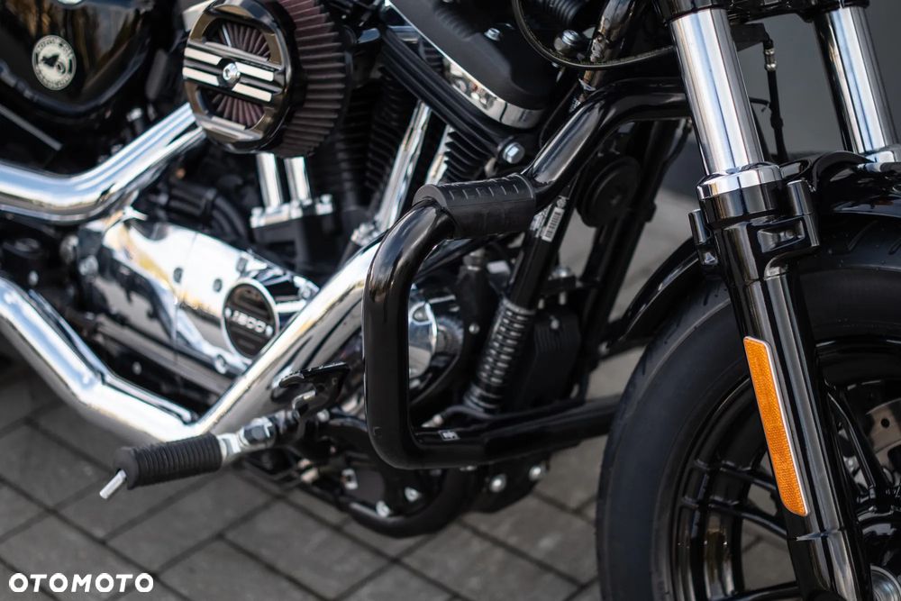 Harley-Davidson Sportster Forty-Eight - 7