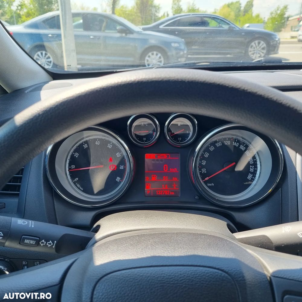 Opel Astra 1.6 TWINPORT ECOTEC Essentia Aut. - 7
