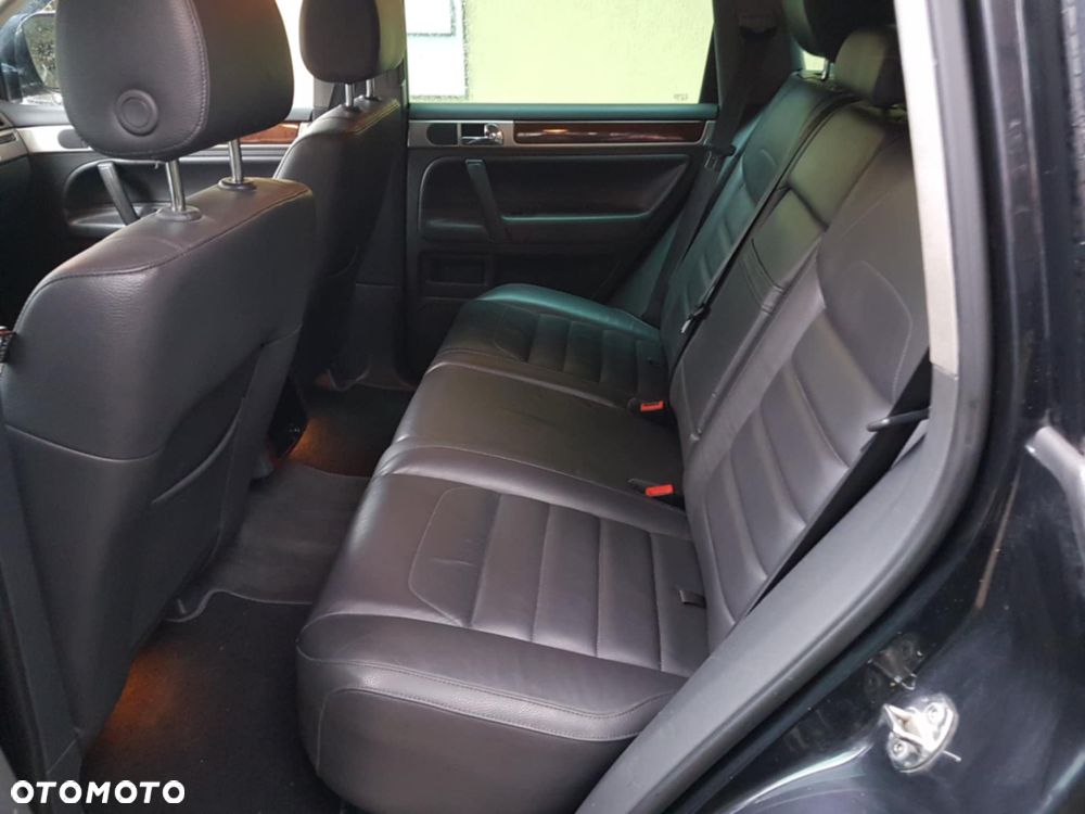 Volkswagen Touareg - 10