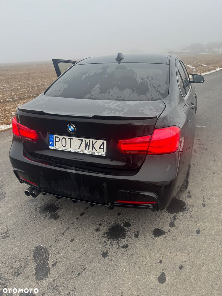 BMW Seria 3 316d - 13