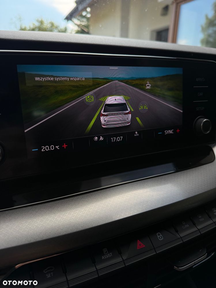 Skoda Octavia 2.0 TDI SCR Ambition DSG - 23