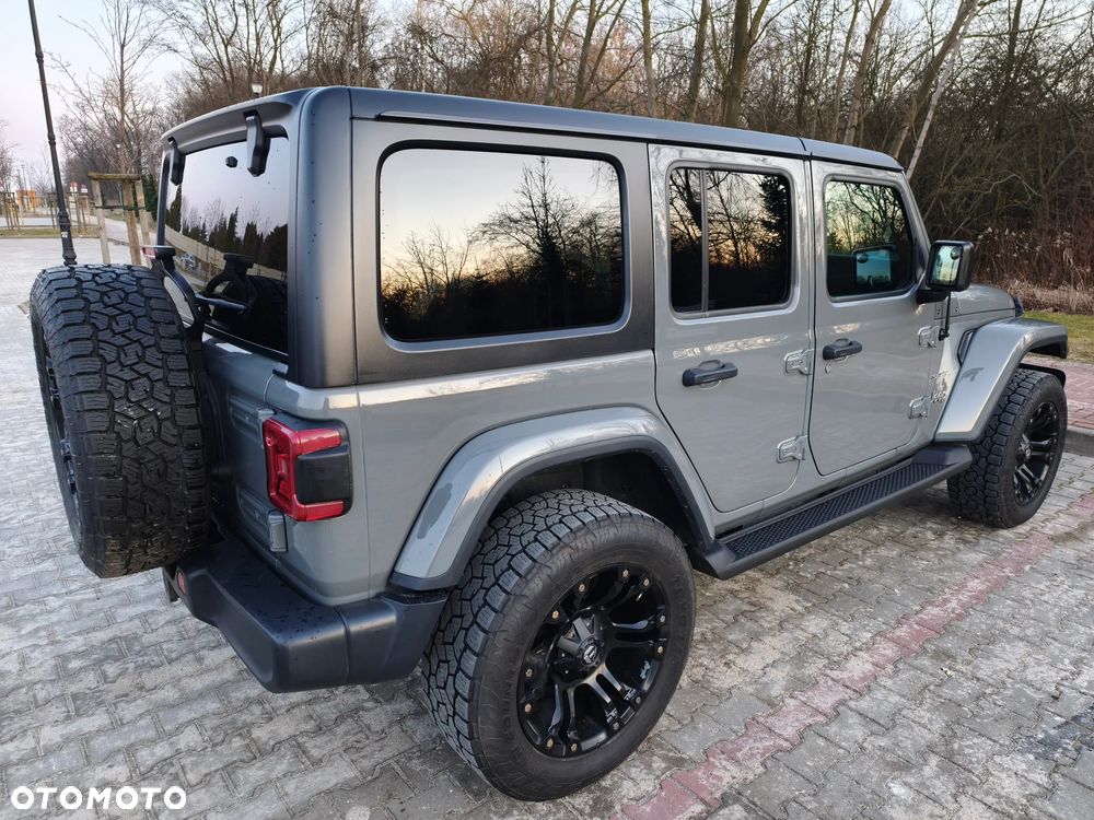 Jeep Wrangler - 5
