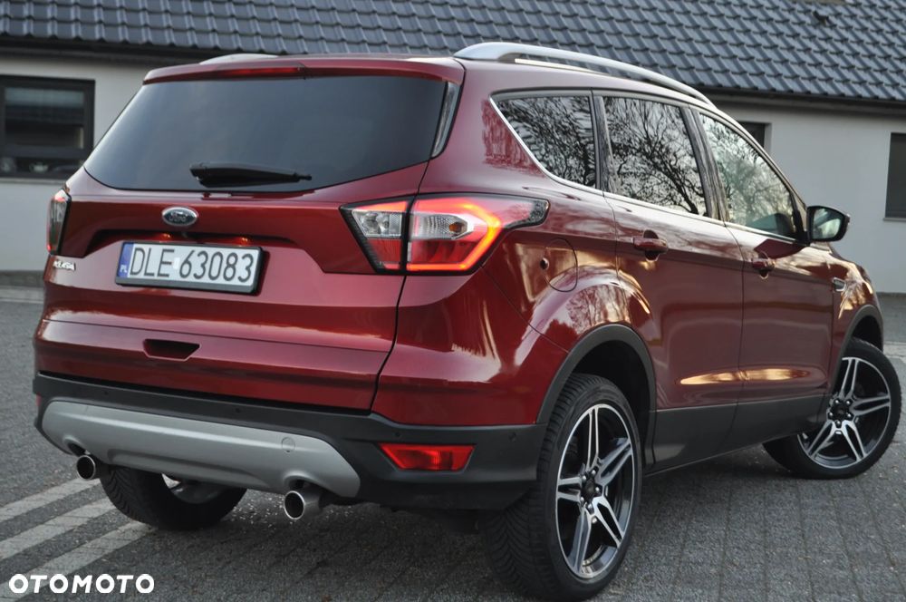 Ford Kuga 2.0 TDCi AWD Titanium - 40