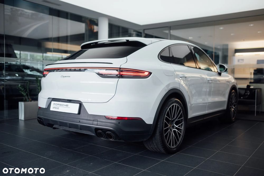 Porsche Cayenne Standard - 13