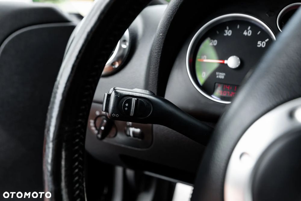 Audi TT Roadster 1.8T Quattro - 26