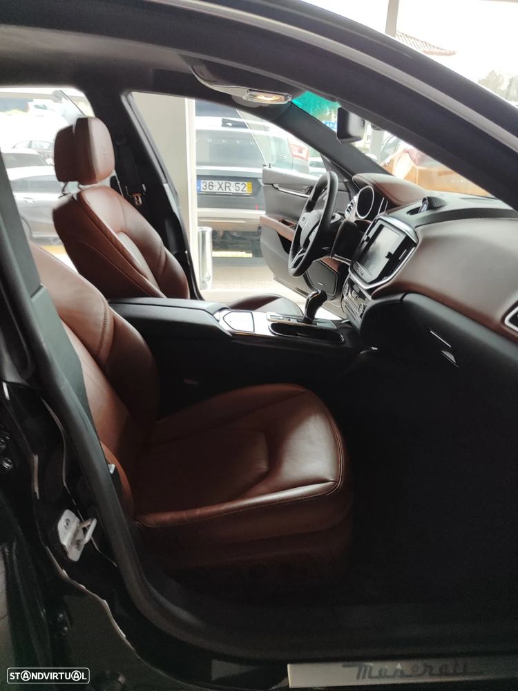 Maserati Ghibli 3.0 V6 - 18