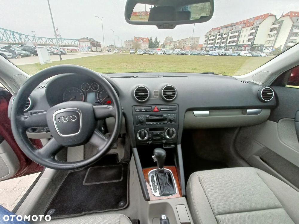 Audi A3 Sportback 2.0 FSI Attraction Tiptr - 9