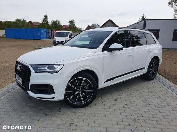 Audi Q7 55 TFSI mHEV Quattro S Line Tiptr