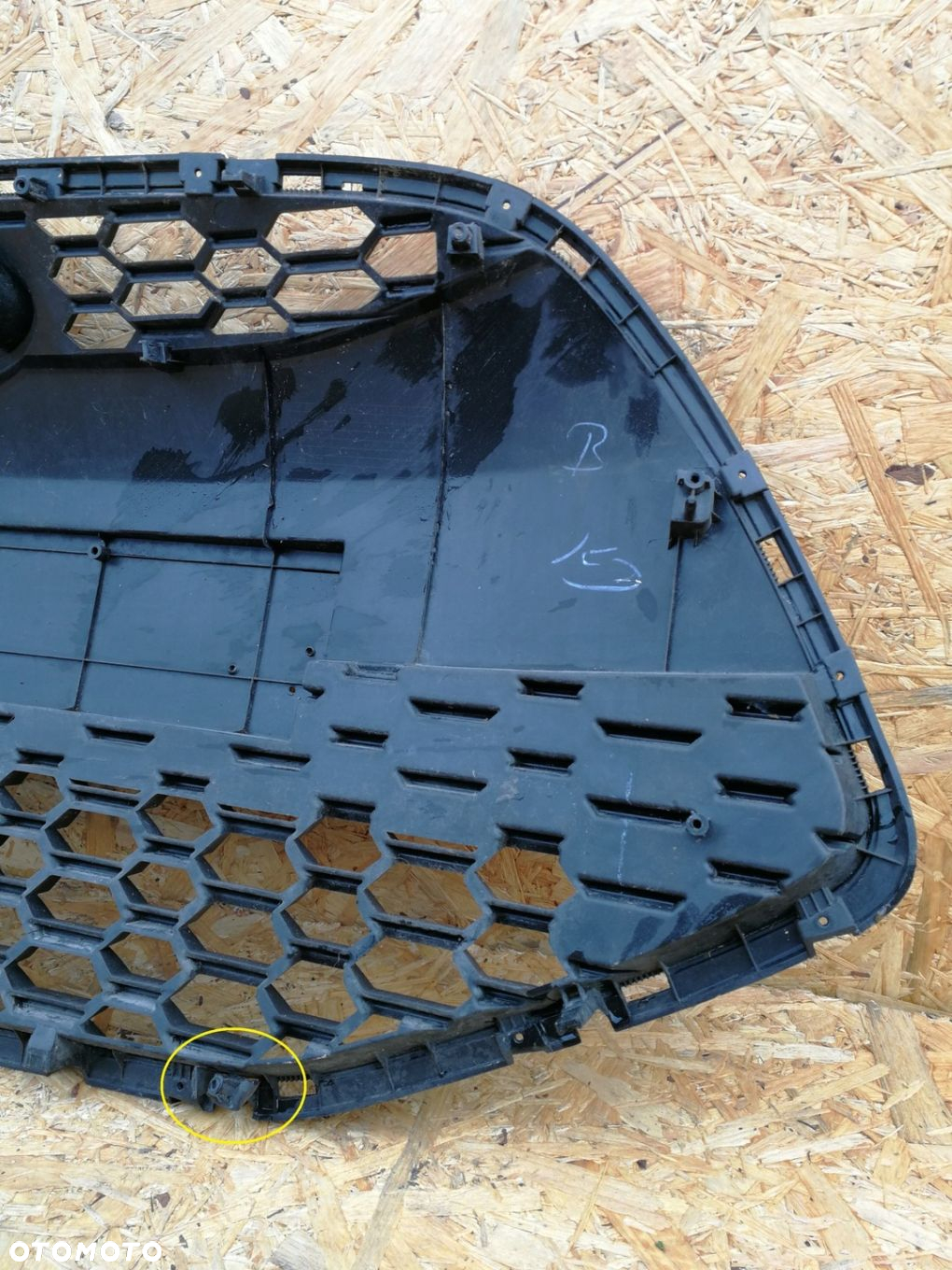 HYUNDAI IX20 LIFT 15- ATRAPA KRATKA GRILL ZDERZAKA PRZEDNIEGO 86351-1K500 - 5