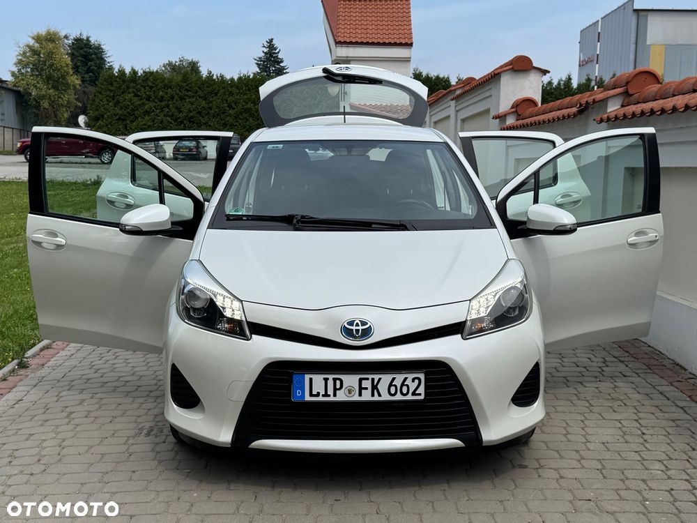 Toyota Yaris - 26