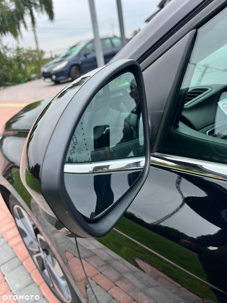Renault Megane TCe 160 GPF EDC BOSE EDITION - 17