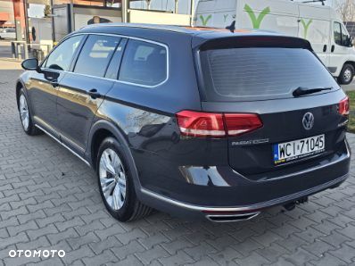 Volkswagen Passat Alltrack - 9