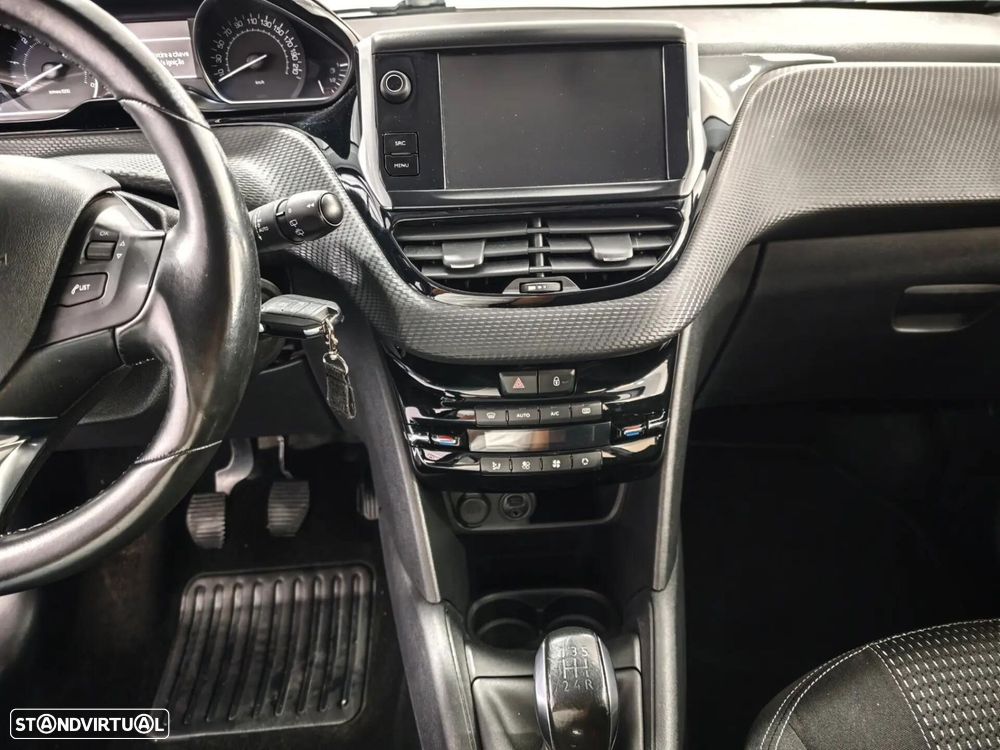Peugeot 208 1.6 BlueHDi Active - 13