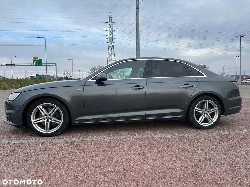 Audi A4 Limousine - 4