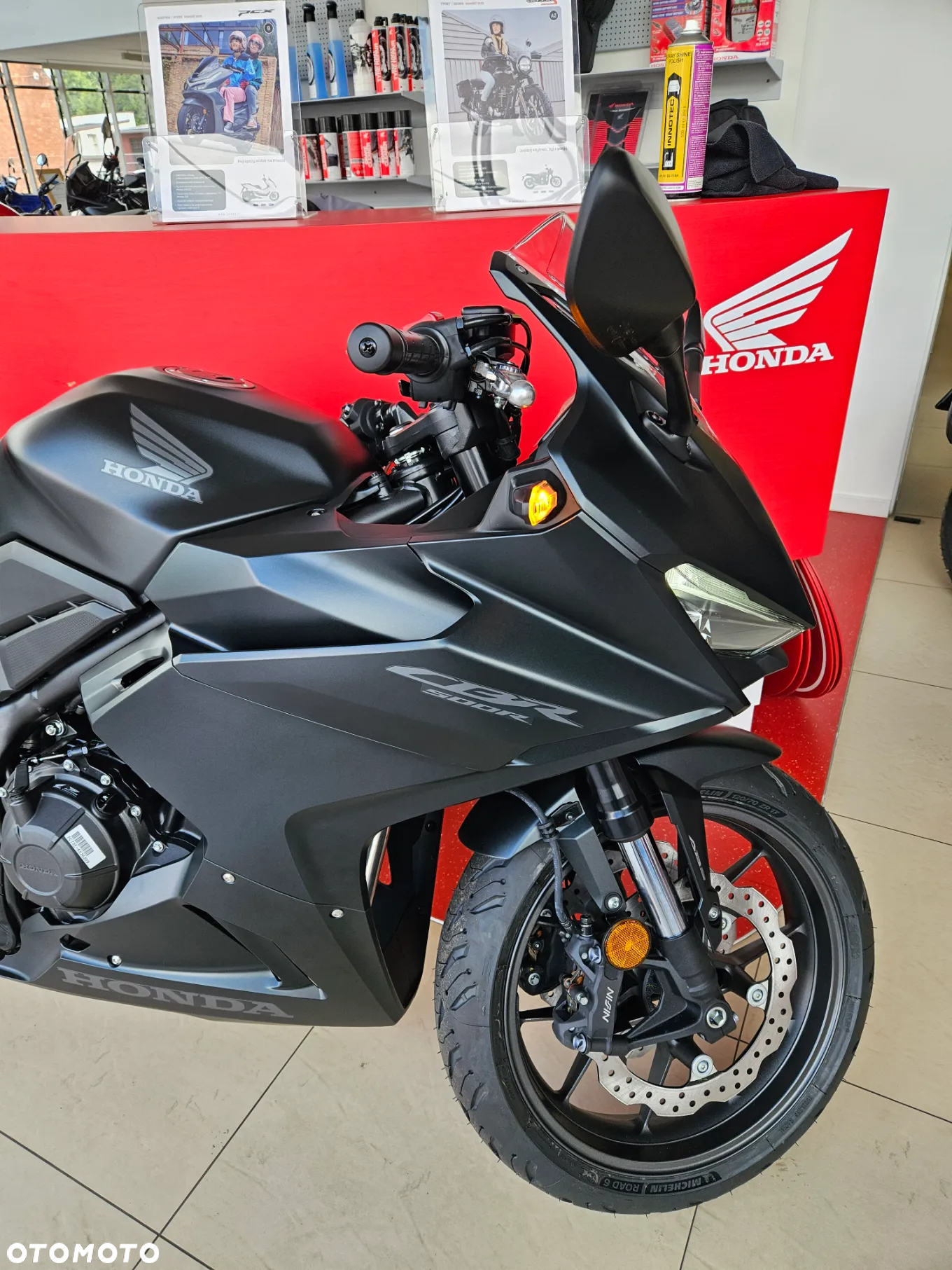 Honda CBR - 8
