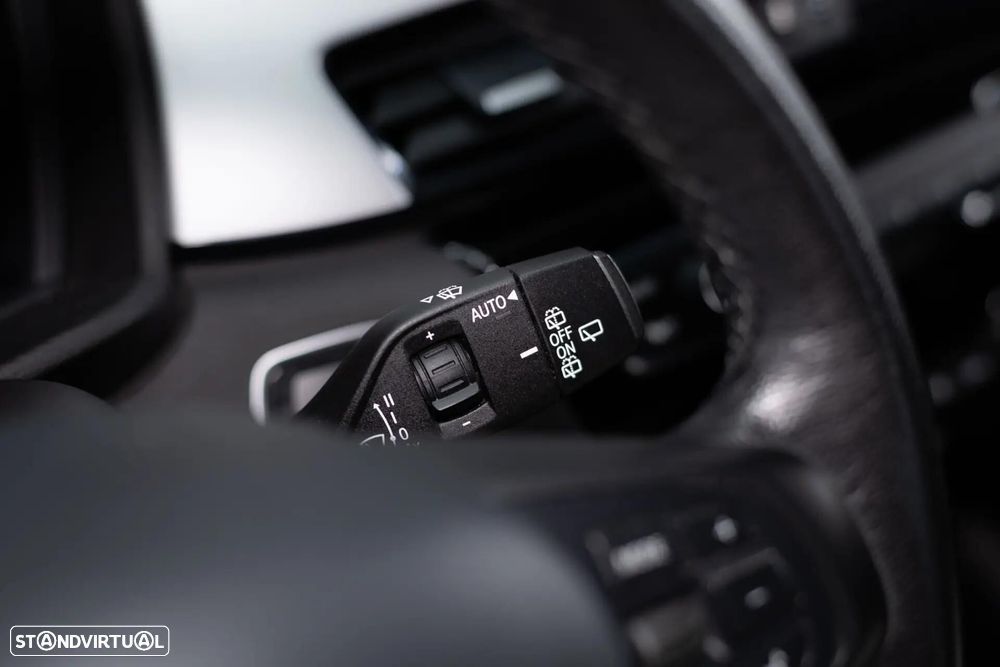 BMW X1 16 d sDrive Advantage Auto - 32