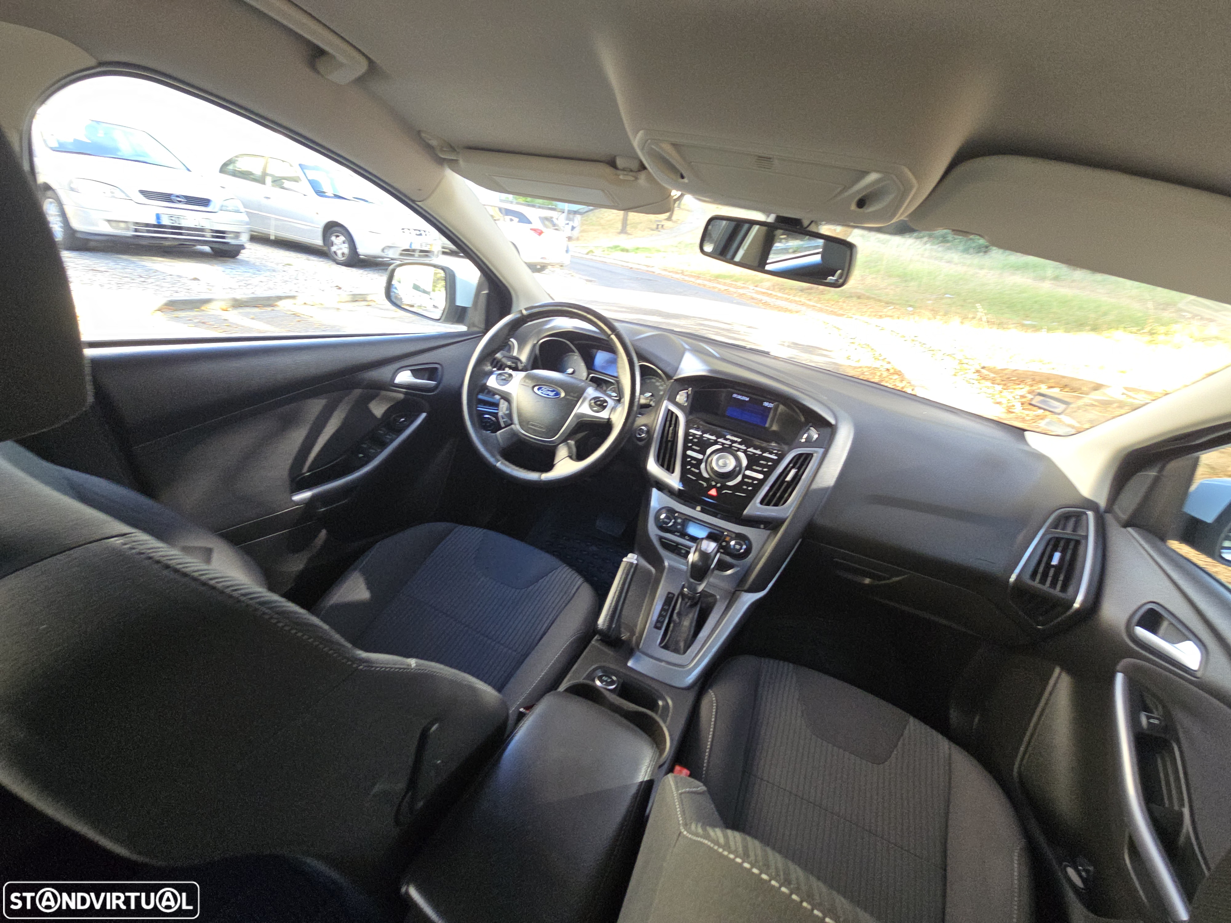 Ford Focus 2.0 TDCi Titanium PowerShift - 35