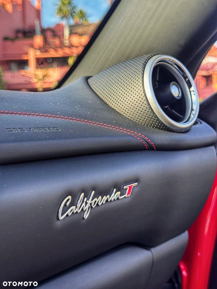 Ferrari California T ver-f1-dct - 9